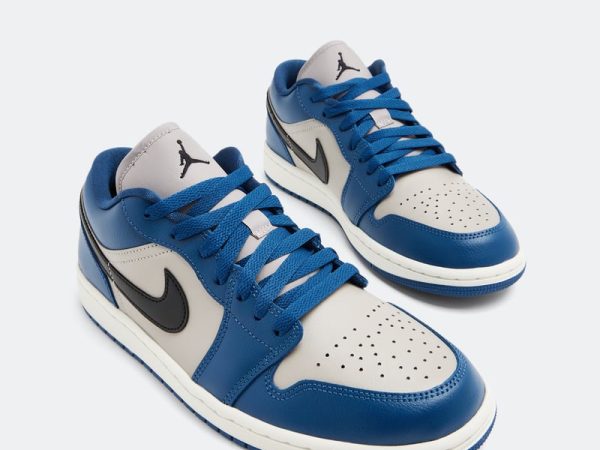 کتونی نایکی Air jordan 1 low french blue