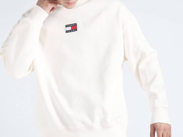 دورس اورسایز از Tommy jeans شیری