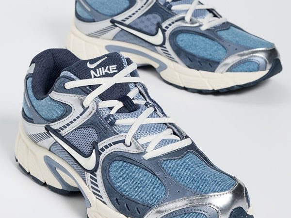 کتونی Nike V5 RNR