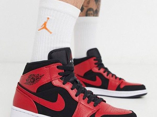 کتونی NIKE Air Jordan 1 Mid Black/Red