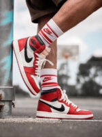 کتونی ایر جردن Nike Air Jordan 1 Retro High OG Chicago - تصویر 2