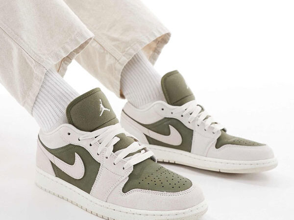 کتونی Air Jordan 1 low SE (MEDIUM OLIVE)