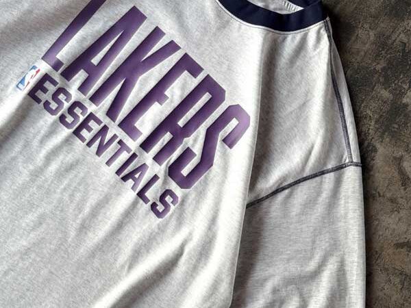 تیشرت اورسایز ESSENTIALS