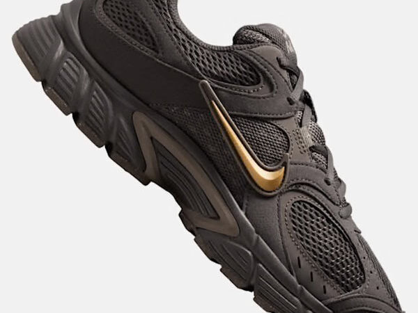 کتونی نایکی NIKE V5 RNR