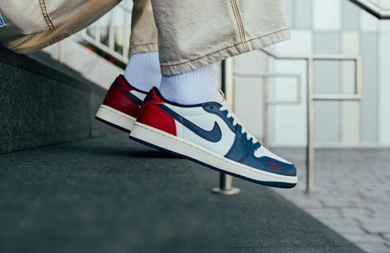 کتونی  Air jordan 1 Retro Low -Enrolls at Howard University - تصویر 4