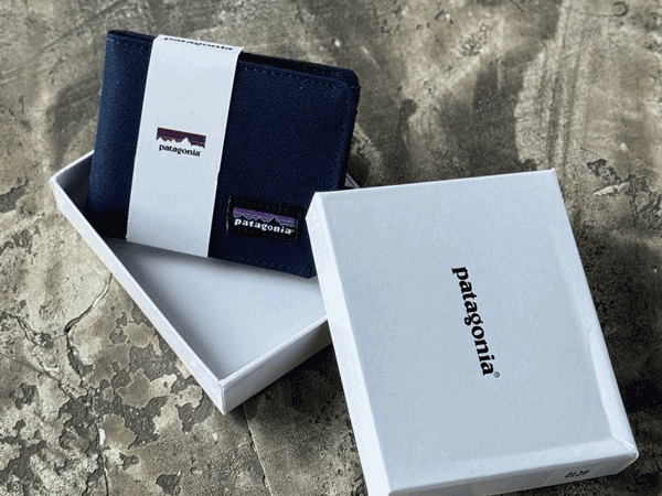 کیف پول وارداتی PATAGONIA سورمه‌ای